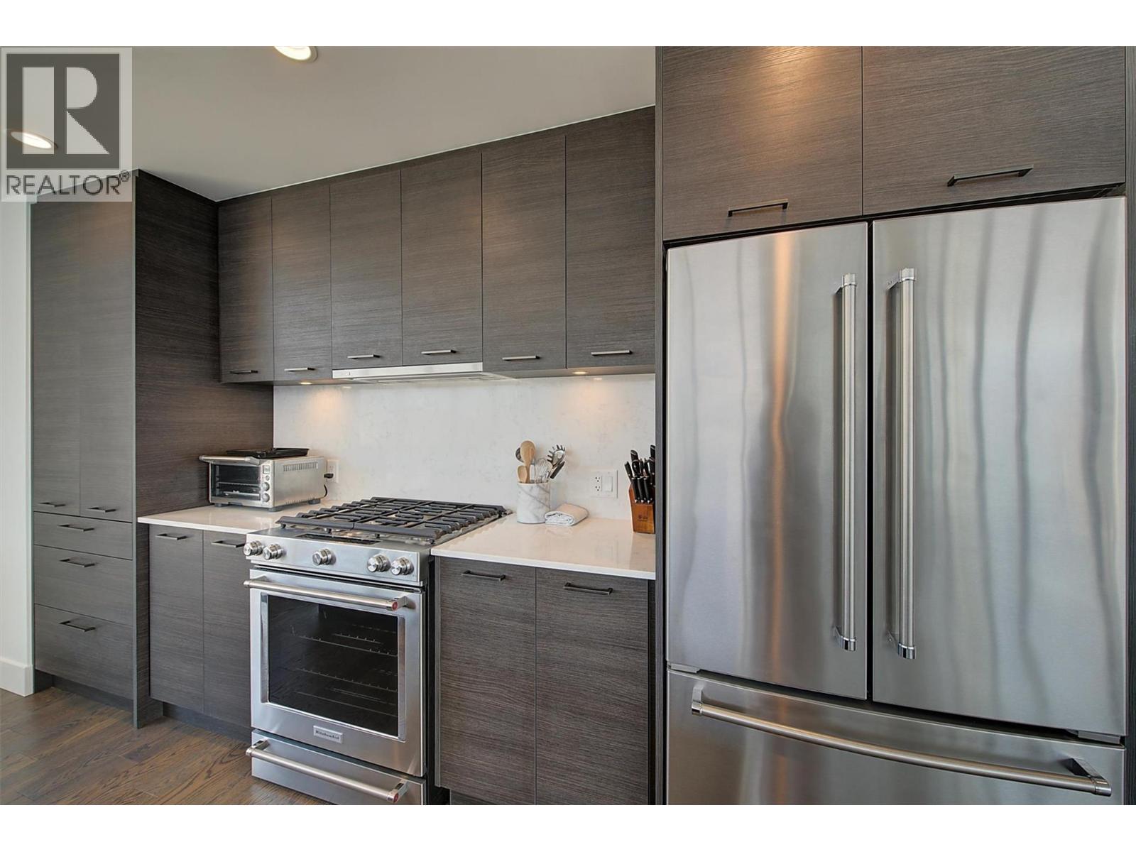 Photo 13 of 1191 Sunset Drive Unit 2006, Kelowna BC