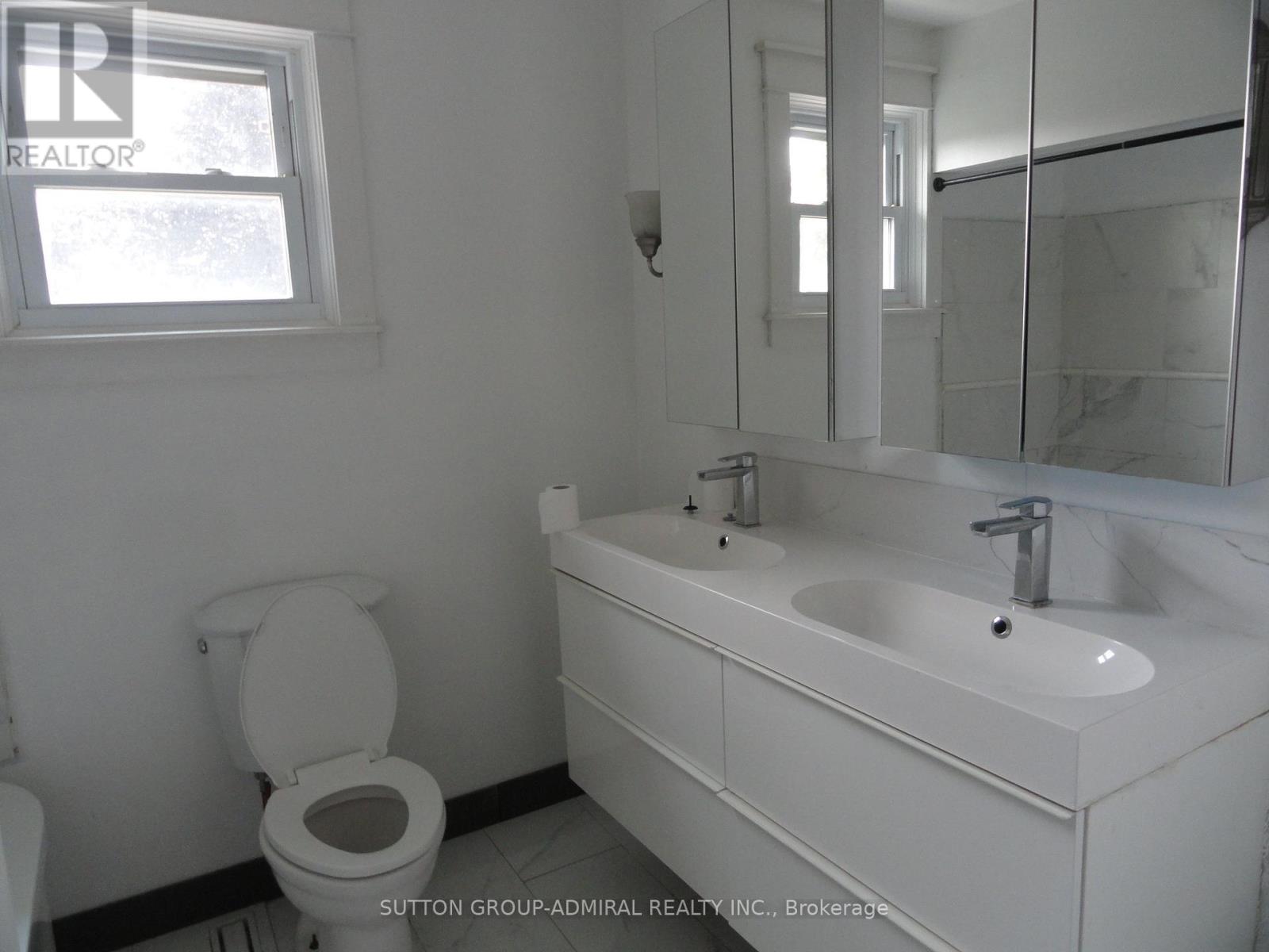 Photo 11 of 2776 Tallberg Court, Mississauga ON