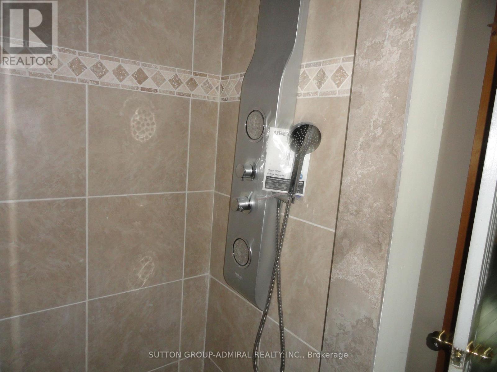 Photo 16 of 2776 Tallberg Court, Mississauga ON