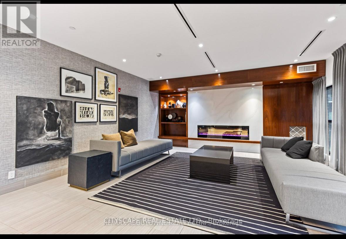 Photo 6 of 124 102 Grovewood Common Crescent, Oakville ON