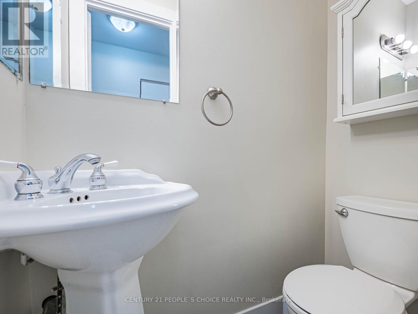 Photo 12 of 16 1720 Albion Road, Toronto ON
