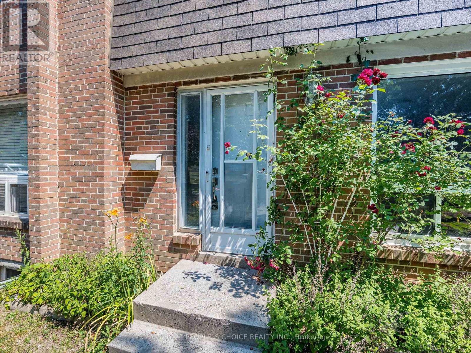 Photo 2 of 16 1720 Albion Road, Toronto ON
