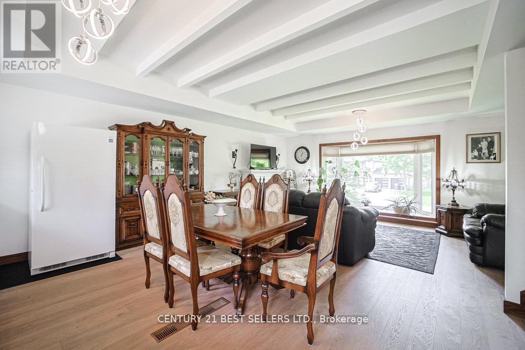 Photo 12 of 126 Mellow Crescent, Caledon ON