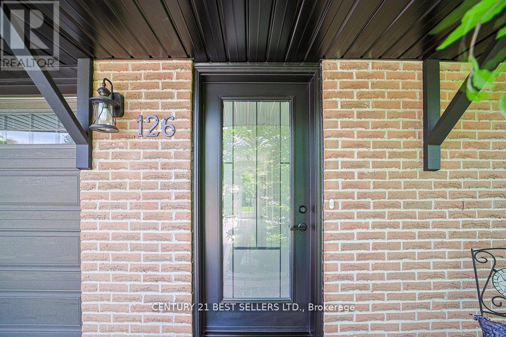 Photo 3 of 126 Mellow Crescent, Caledon ON