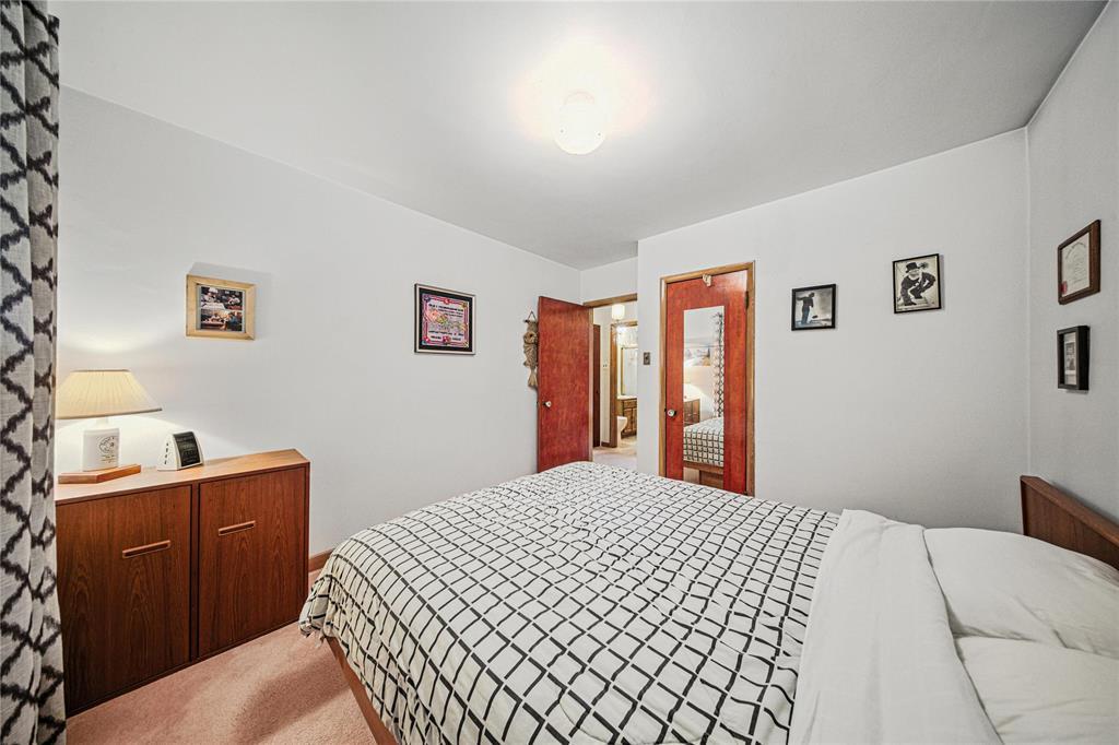 Photo 20 of 121 Worthington Avenue, Winnipeg MB
