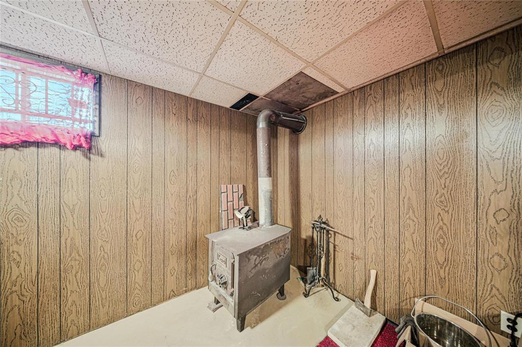 Photo 24 of 121 Worthington Avenue, Winnipeg MB