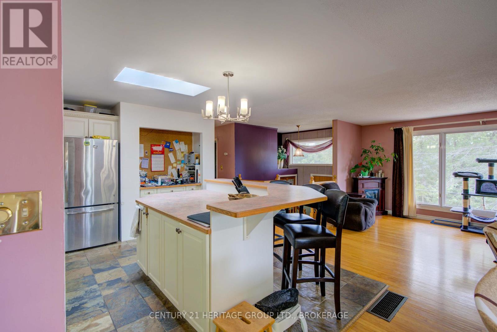 Photo 11 of 1125 Westbrook Road, Kingston ON