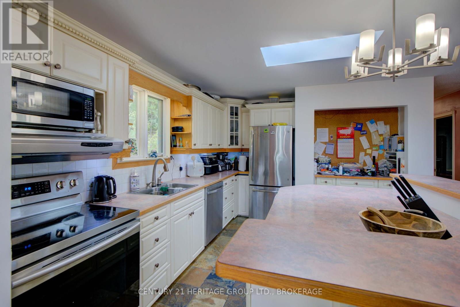 Photo 19 of 1125 Westbrook Road, Kingston ON