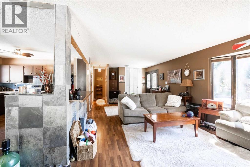 Single Family House Bungalow for Sale in  Normandy Road S Glendale Lethbridge 