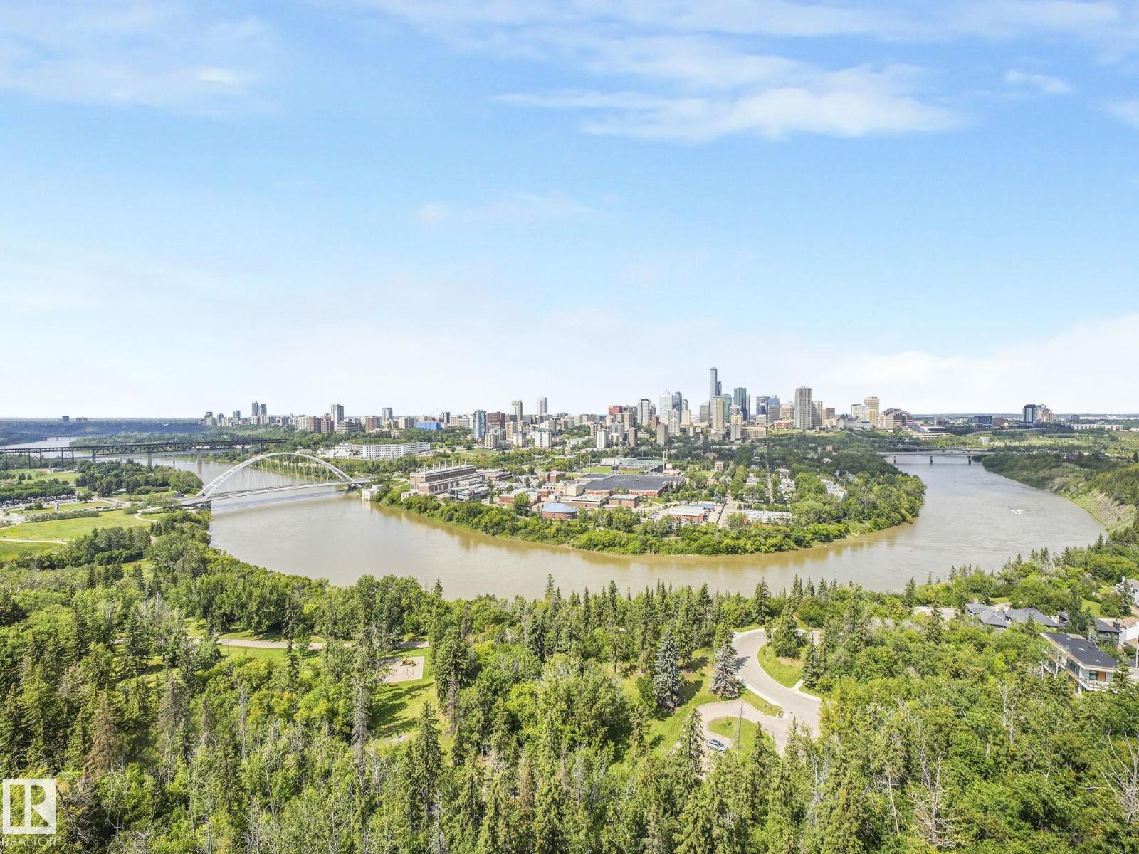 Photo 24 of 1902 10135 Saskatchewan Dr Nw, Edmonton AB