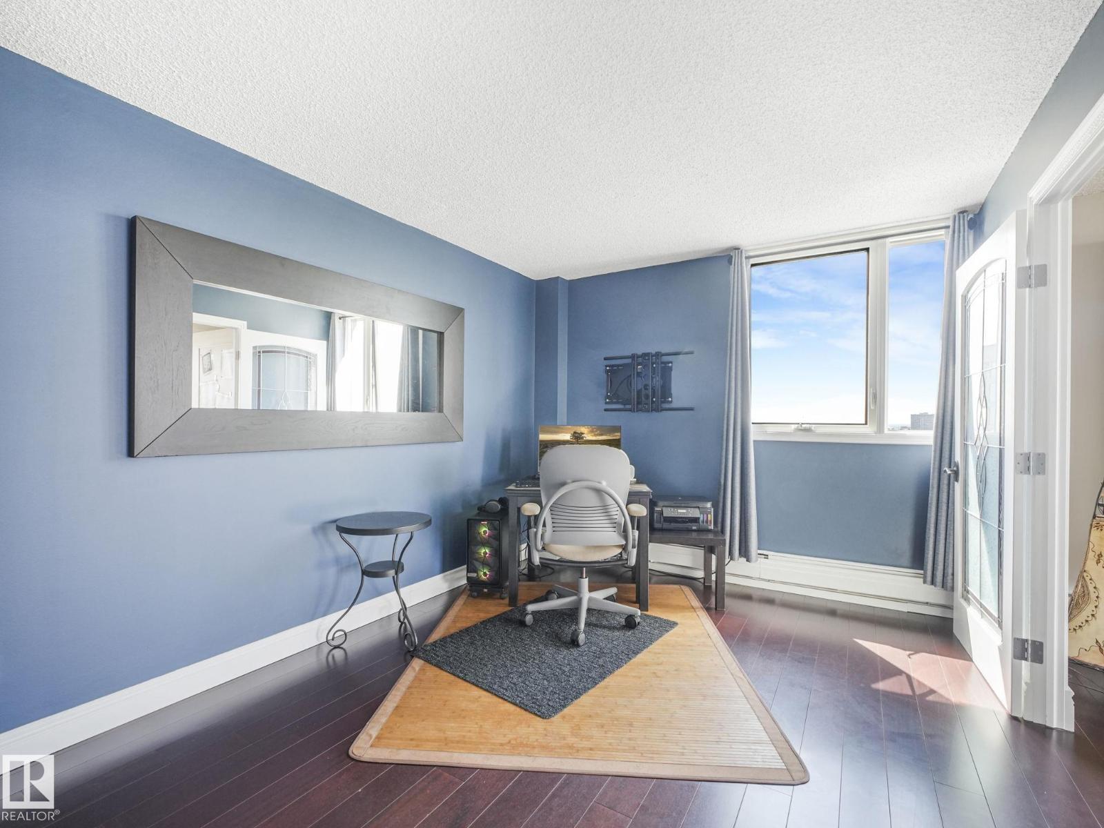 Photo 16 of 1902 10135 Saskatchewan Dr Nw, Edmonton AB