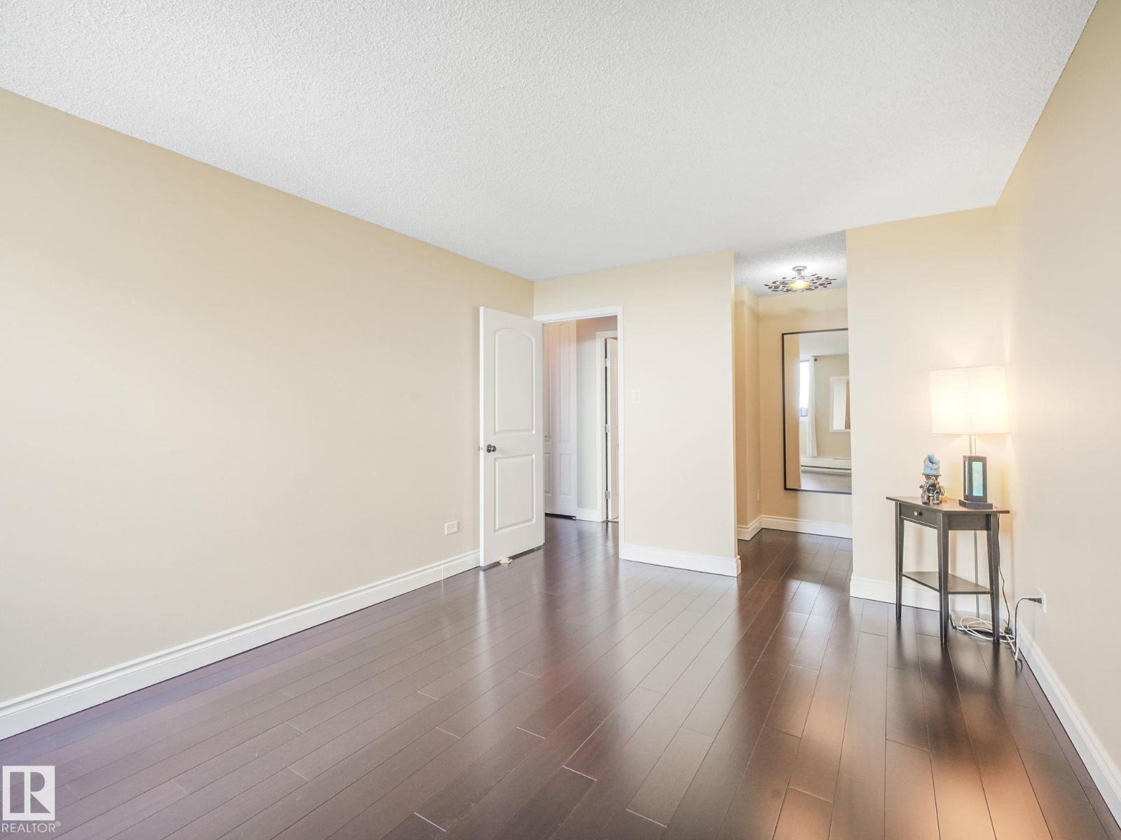 Photo 20 of 1902 10135 Saskatchewan Dr Nw, Edmonton AB