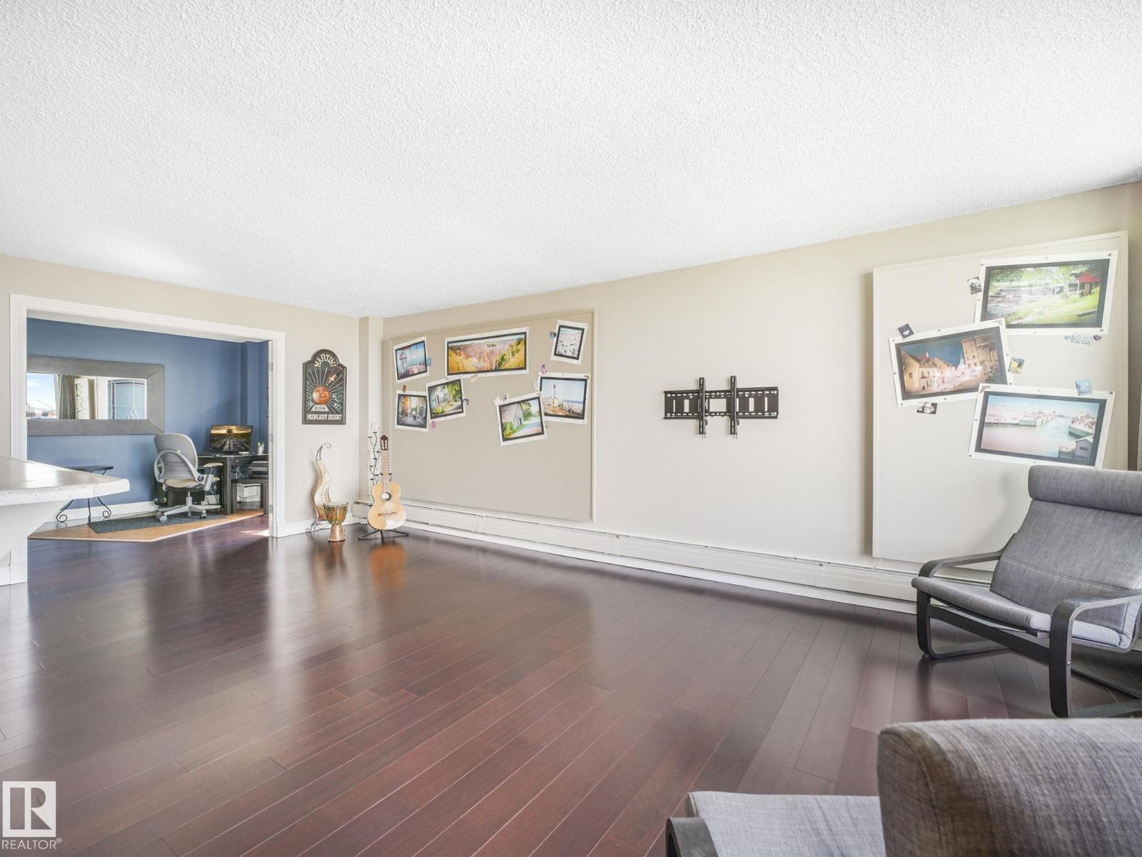 Photo 27 of 1902 10135 Saskatchewan Dr Nw, Edmonton AB