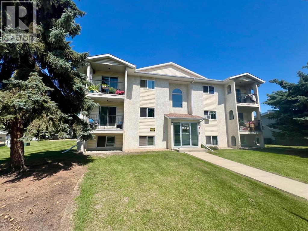 Photo 15 of 204 5502 58 A Street, Red Deer AB