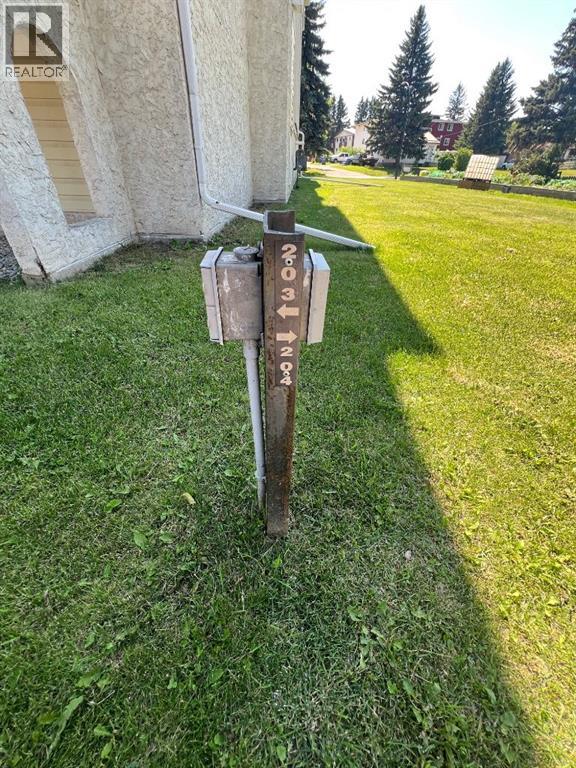 Photo 12 of 204 5502 58 A Street, Red Deer AB