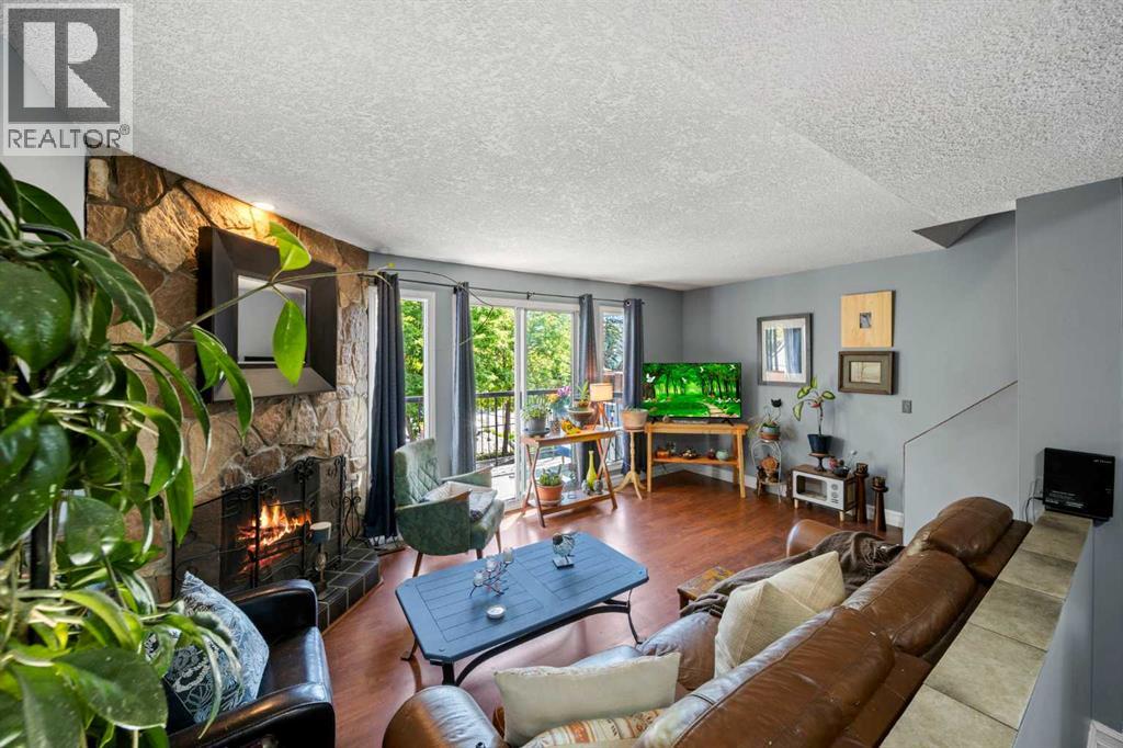 Single Family House for Sale in    Avenue NE Bridgeland/Riverside Calgary 