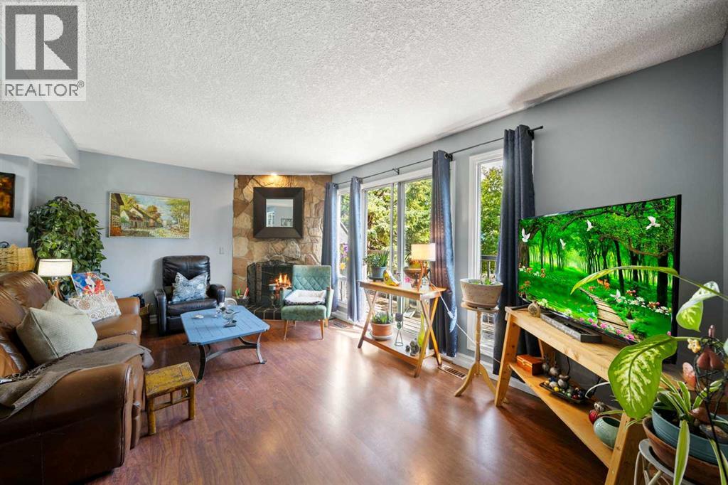Single Family House for Sale in    Avenue NE Bridgeland/Riverside Calgary 