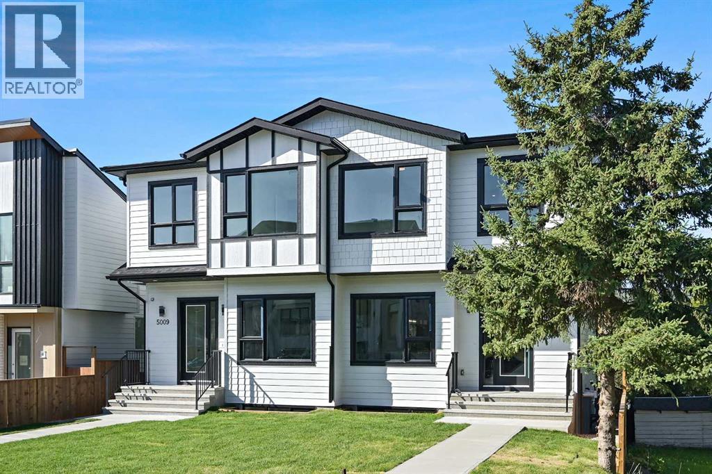 Single Family House for Sale in   Avenue NW Montgomery Calgary 