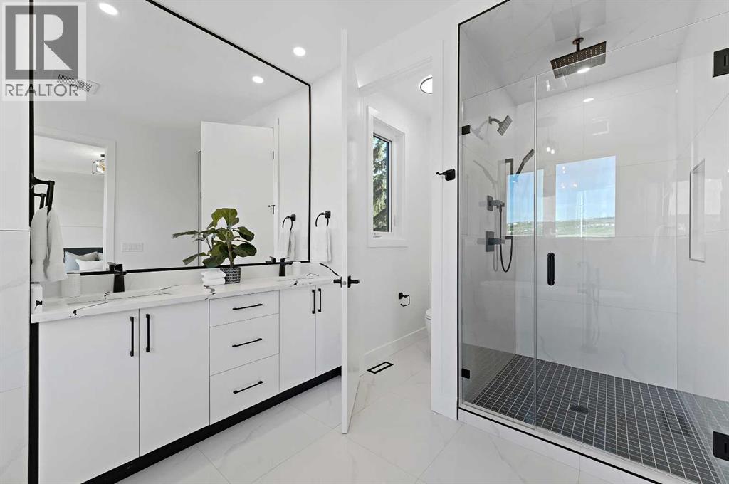 Single Family House for Sale in   Avenue NW Montgomery Calgary 