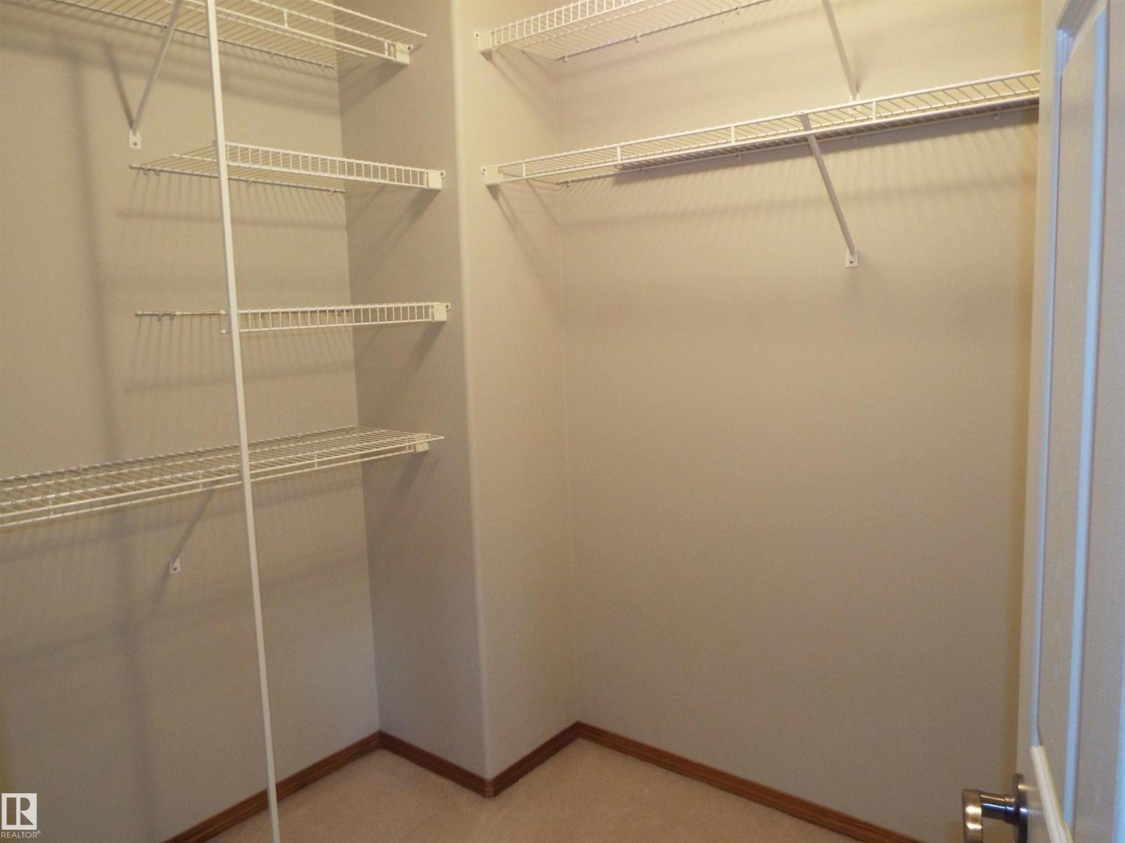 #102 4302 48 ST, Leduc