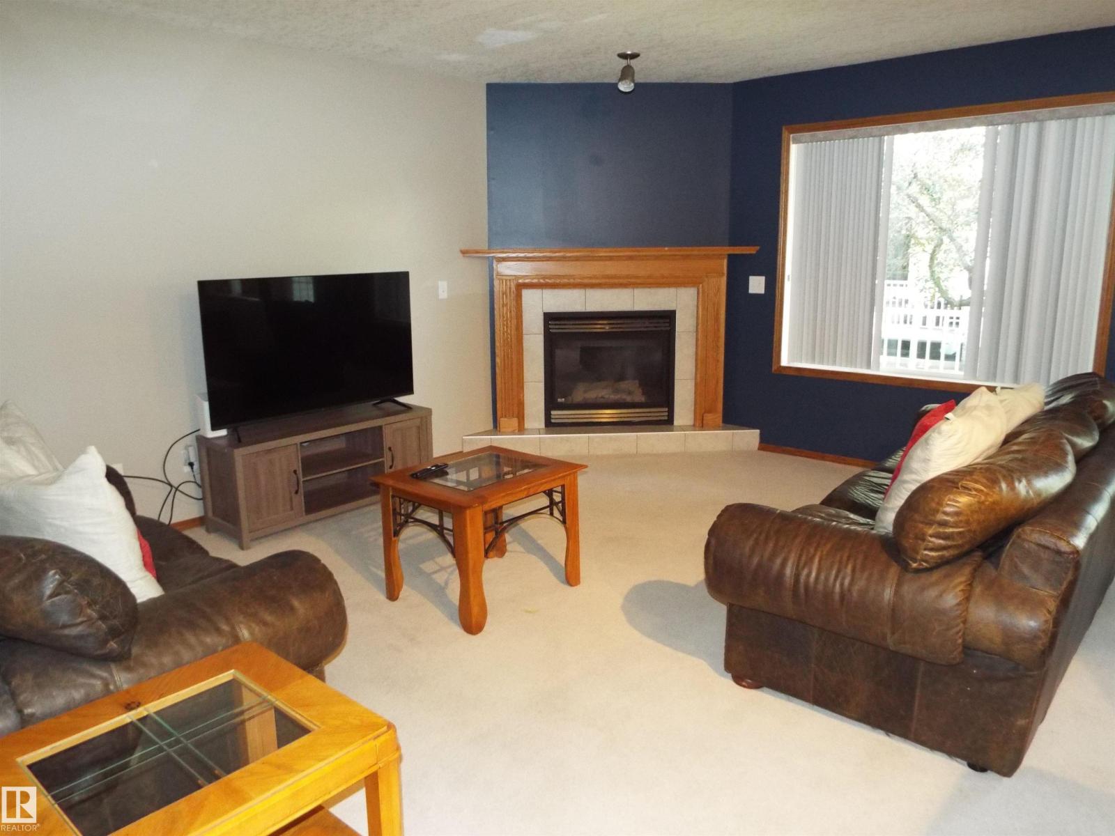 #102 4302 48 ST, Leduc