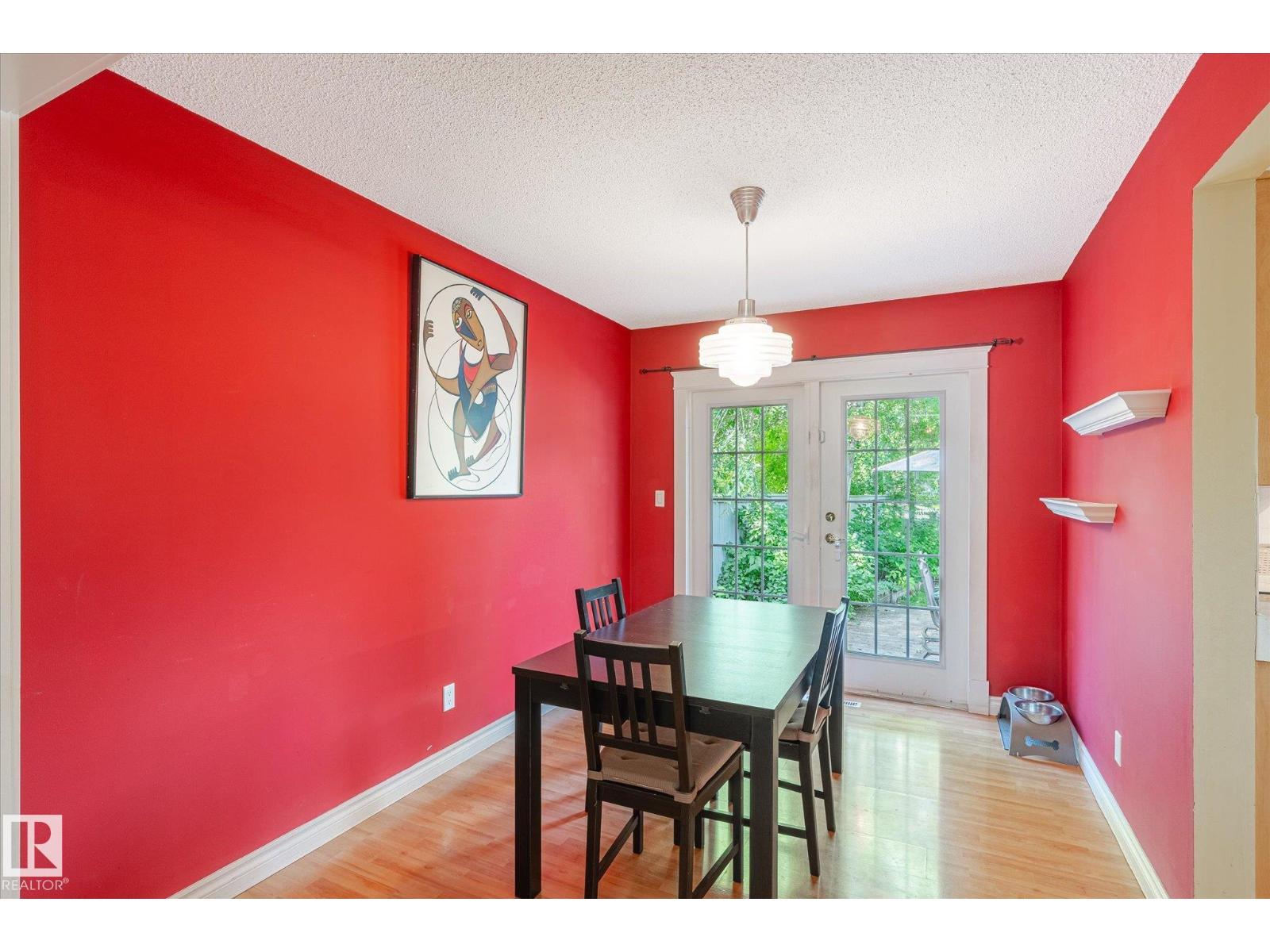 Single Family House for Sale in  BROADVIEW CR St. Albert 