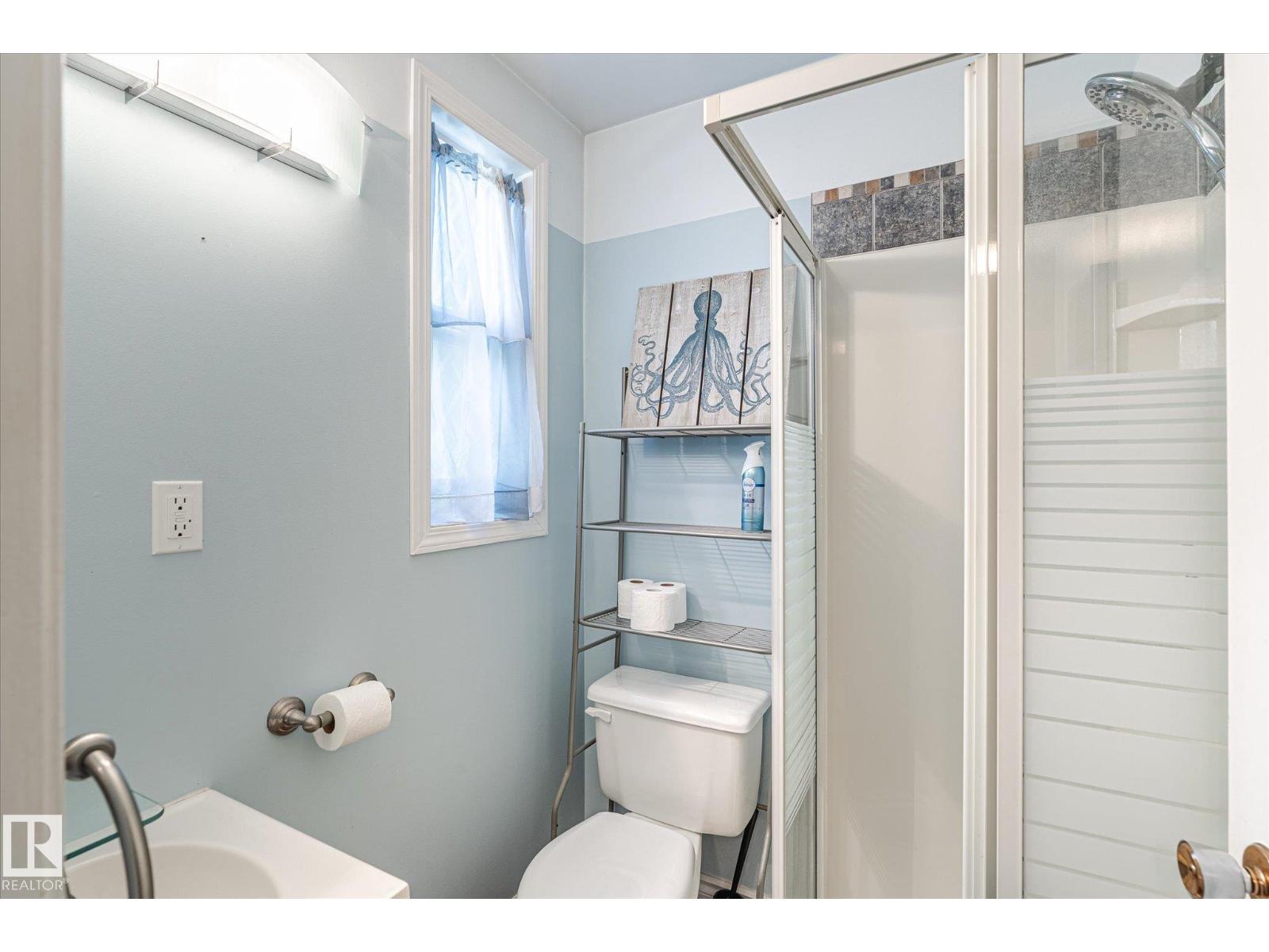 Single Family House for Sale in  BROADVIEW CR St. Albert 