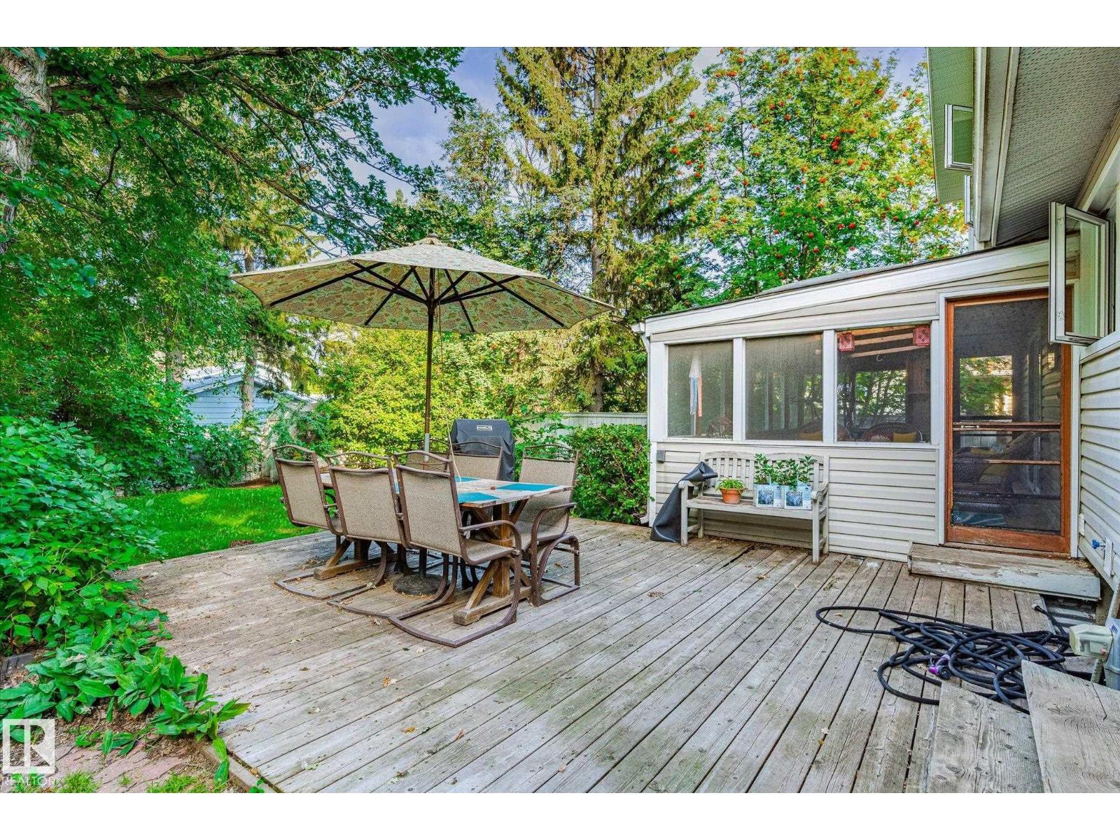 Single Family House for Sale in  BROADVIEW CR St. Albert 