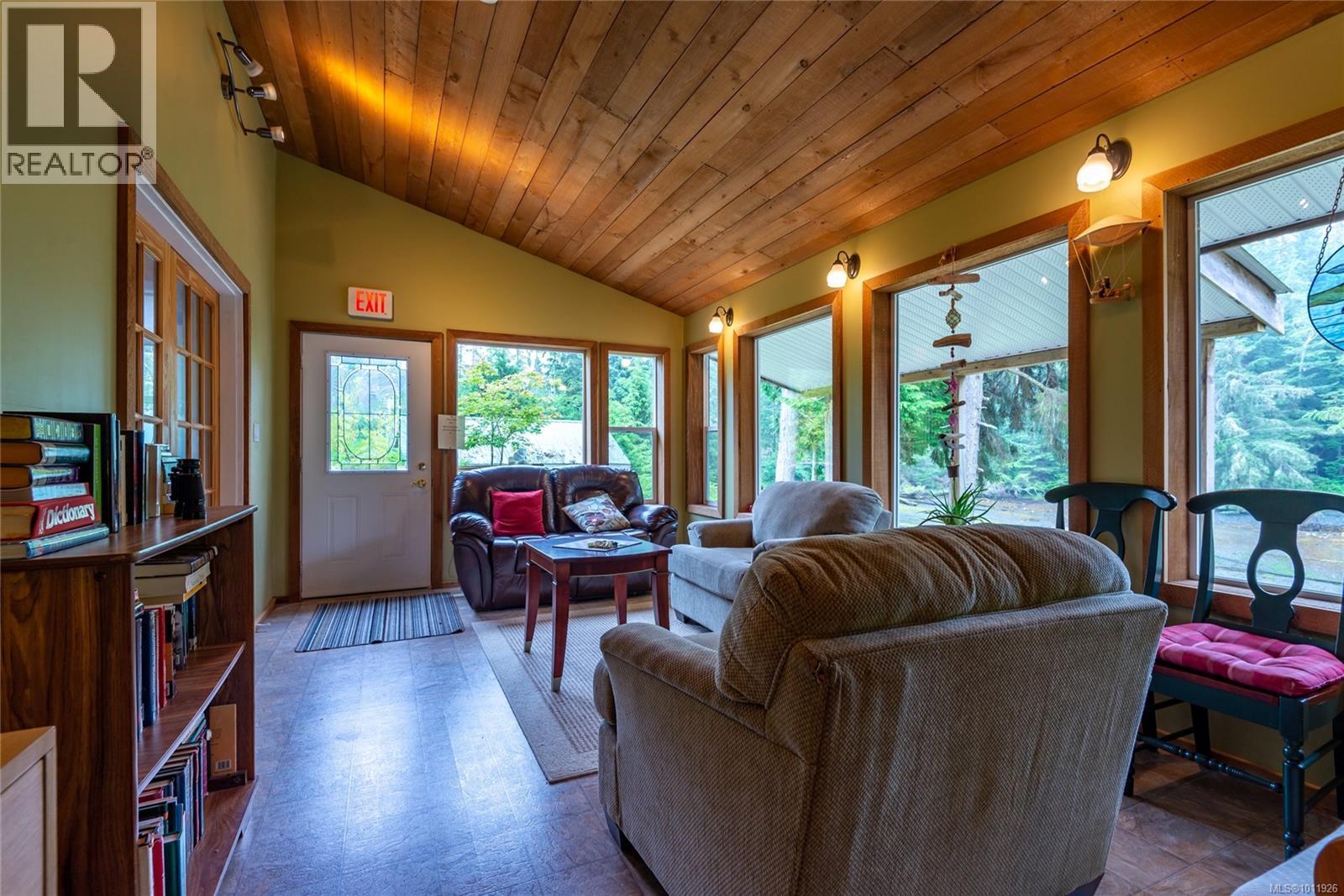 Business for Sale in Port McNeill – DL2264 Hidden Cove, Port McNeill - Image 22