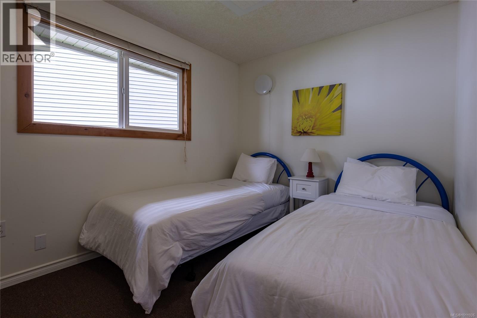 DL2264 Hidden Cove, Port McNeill - Image 1
