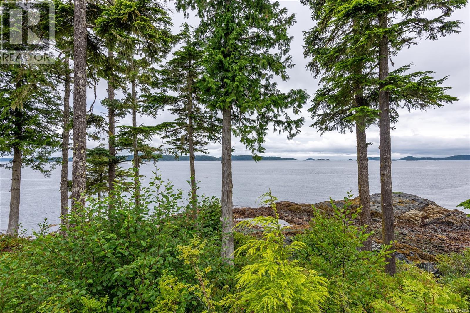 DL2264 Hidden Cove, Port McNeill - Image 1