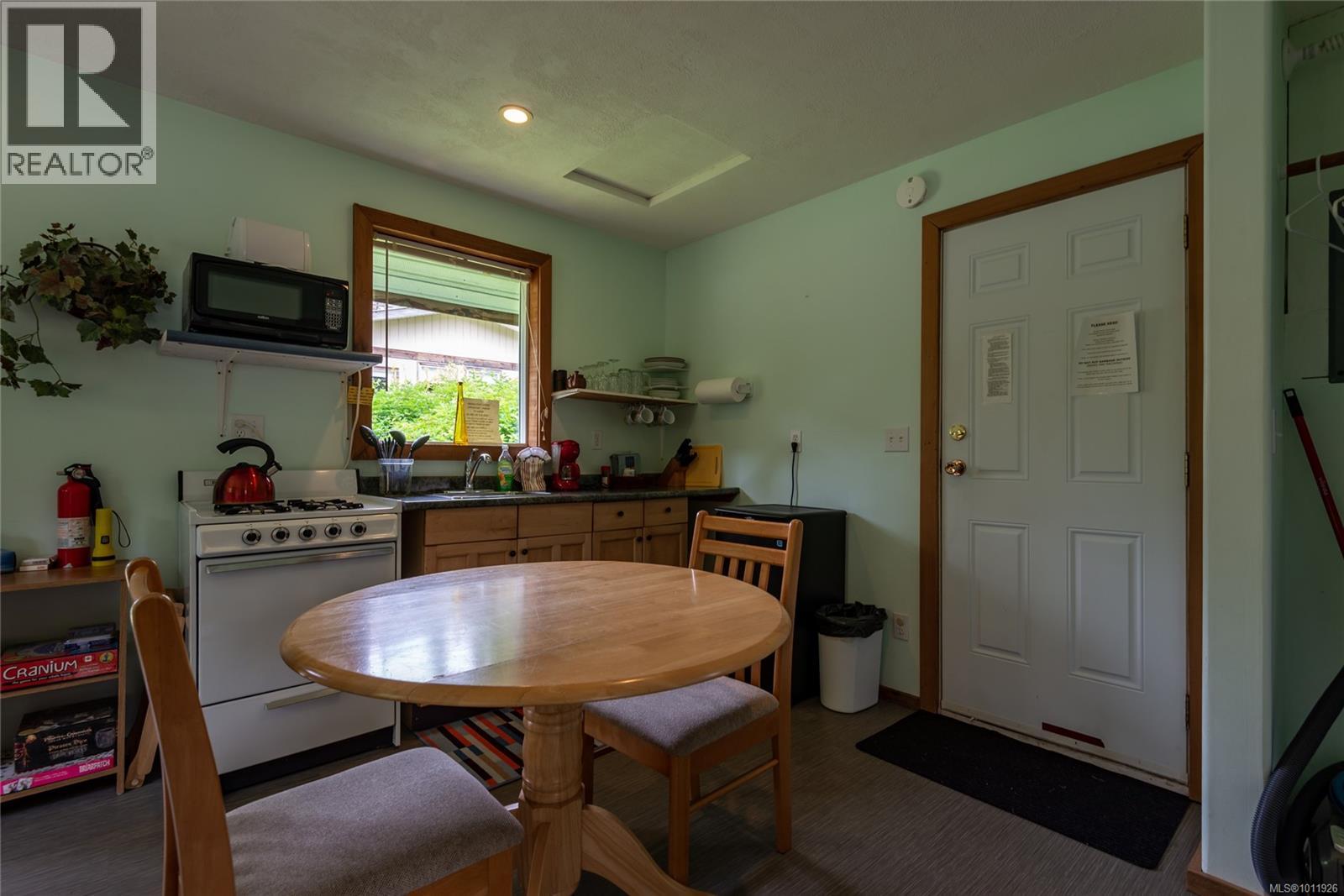 DL2264 Hidden Cove, Port McNeill - Image 1