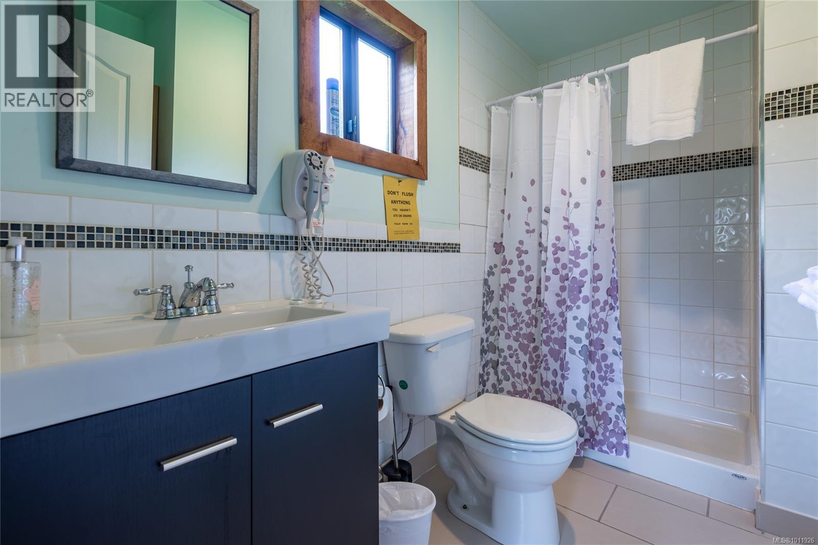 DL2264 Hidden Cove, Port McNeill - Image 1