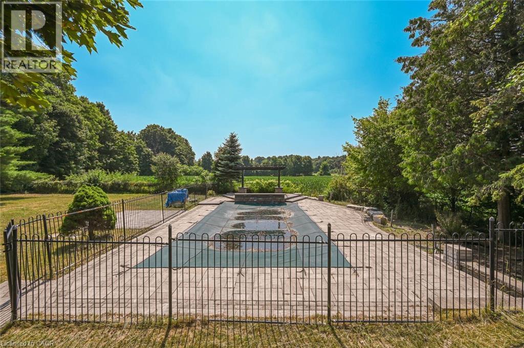 Photo 36 of 14812 Centreville Creek Road, Caledon ON
