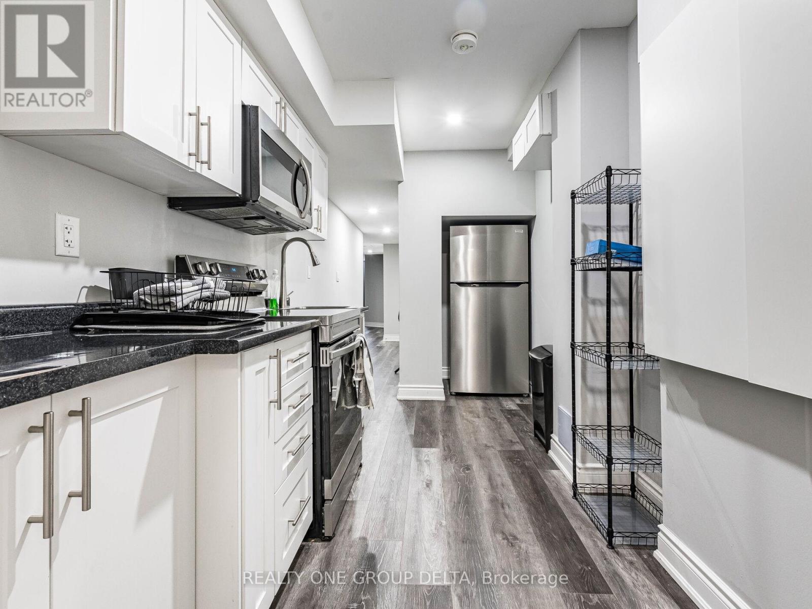 Photo 23 of 6 Quinton Lower Ridge, Brampton ON