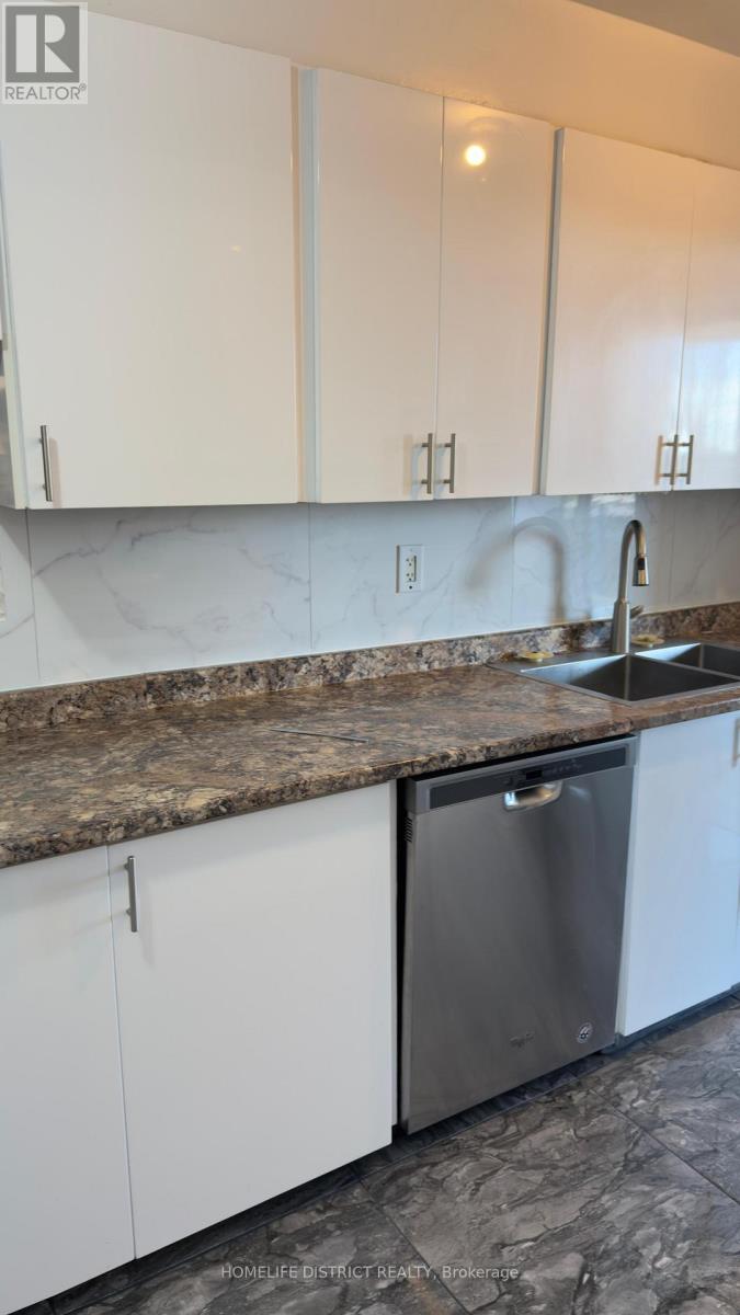 Photo 17 of 1006 20 Gilder Drive, Toronto ON
