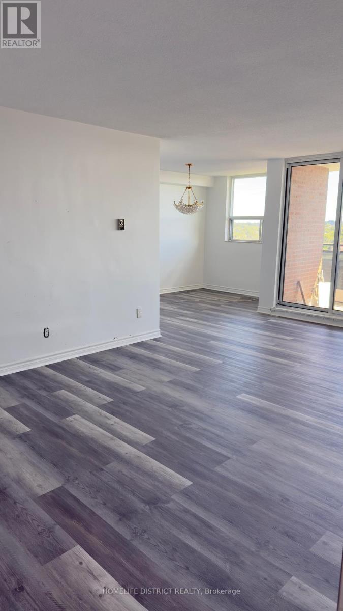 Photo 8 of 1006 20 Gilder Drive, Toronto ON