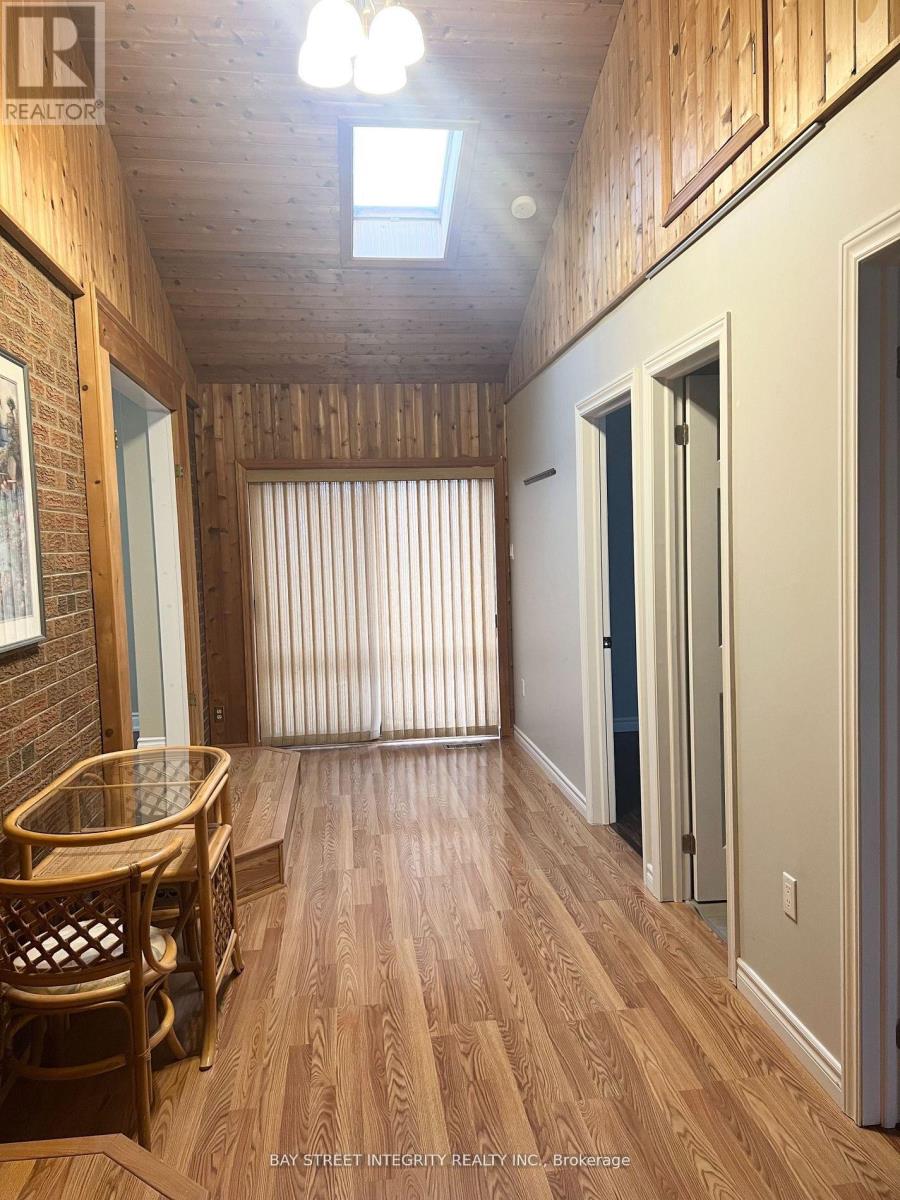 Photo 10 of 8 Albert Street, Markham ON