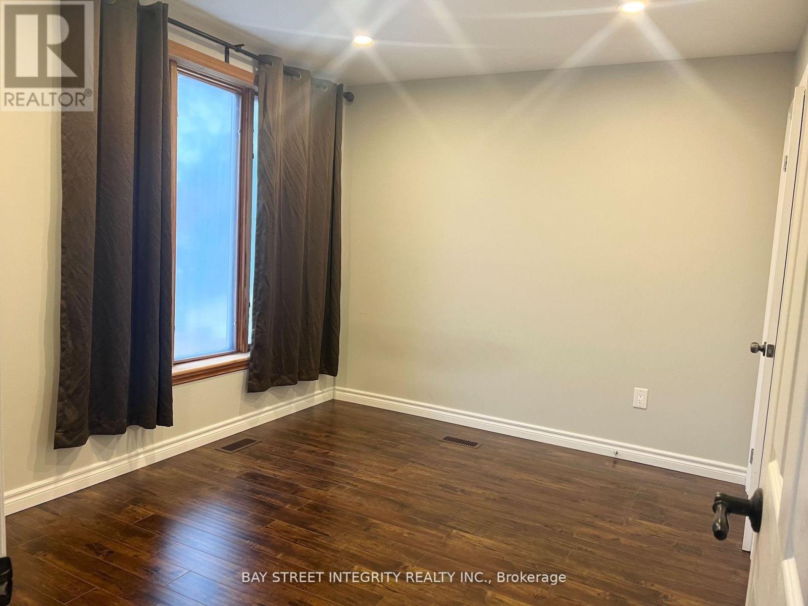 Photo 8 of 8 Albert Street, Markham ON