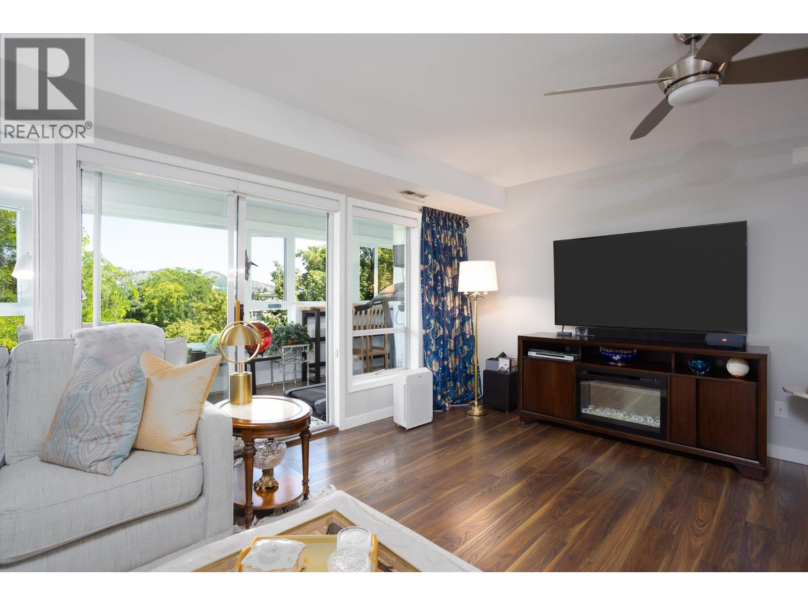 Photo 9 of 1045 Sutherland Avenue Unit 315 A, Kelowna BC