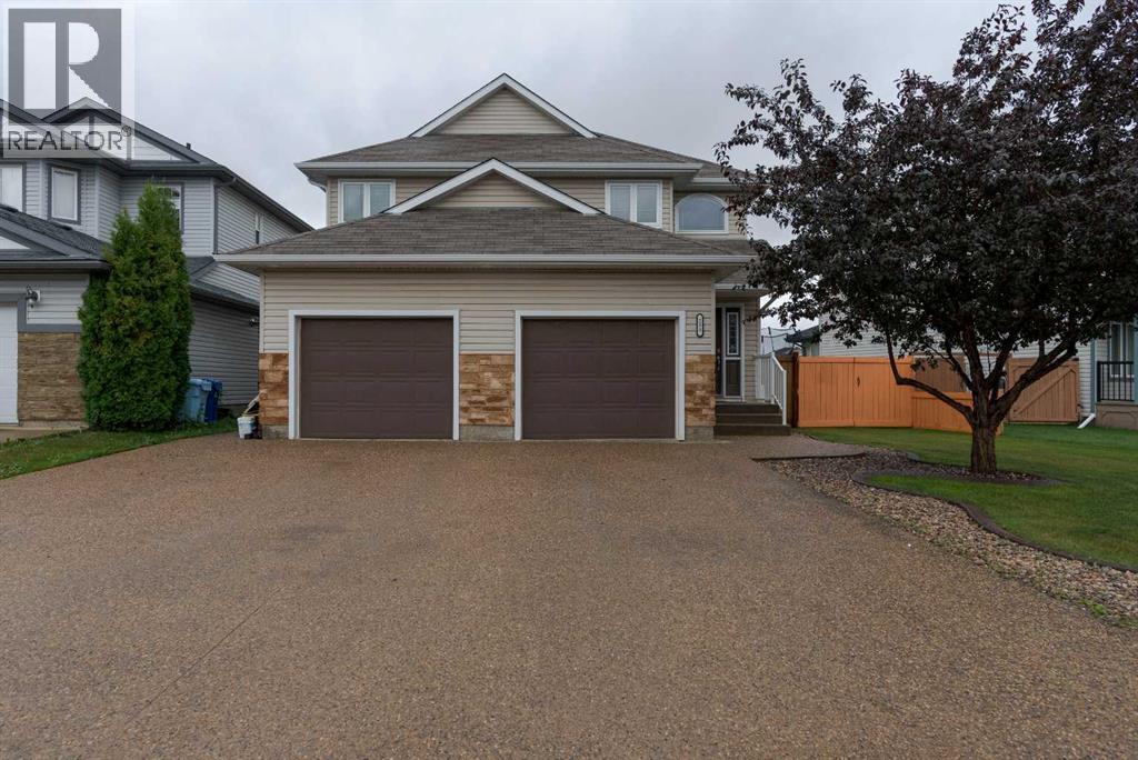 Photo 1 of 233 Lynx Crescent, Fort Mcmurray AB