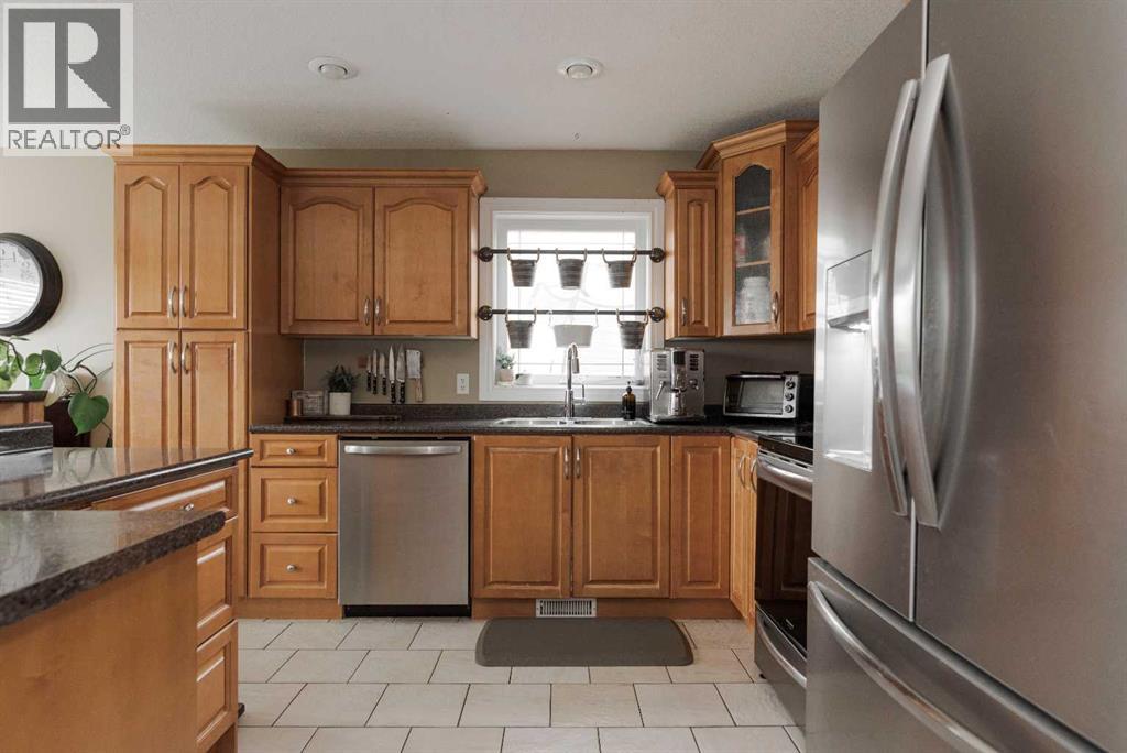 Photo 8 of 233 Lynx Crescent, Fort Mcmurray AB