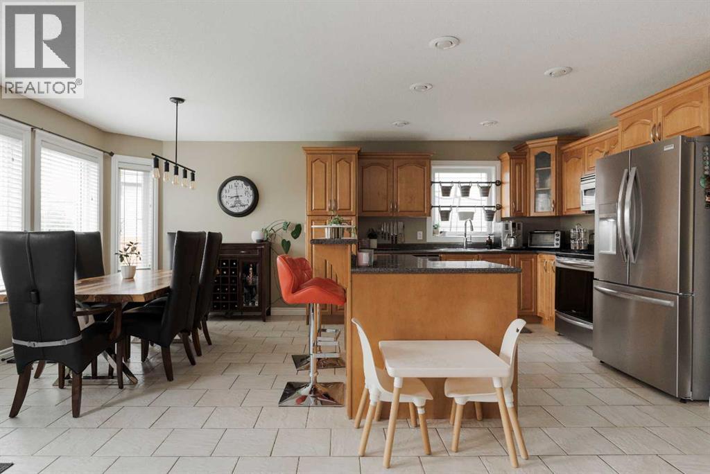 Photo 14 of 233 Lynx Crescent, Fort Mcmurray AB
