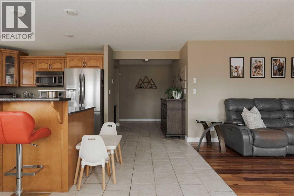 Photo 13 of 233 Lynx Crescent, Fort Mcmurray AB