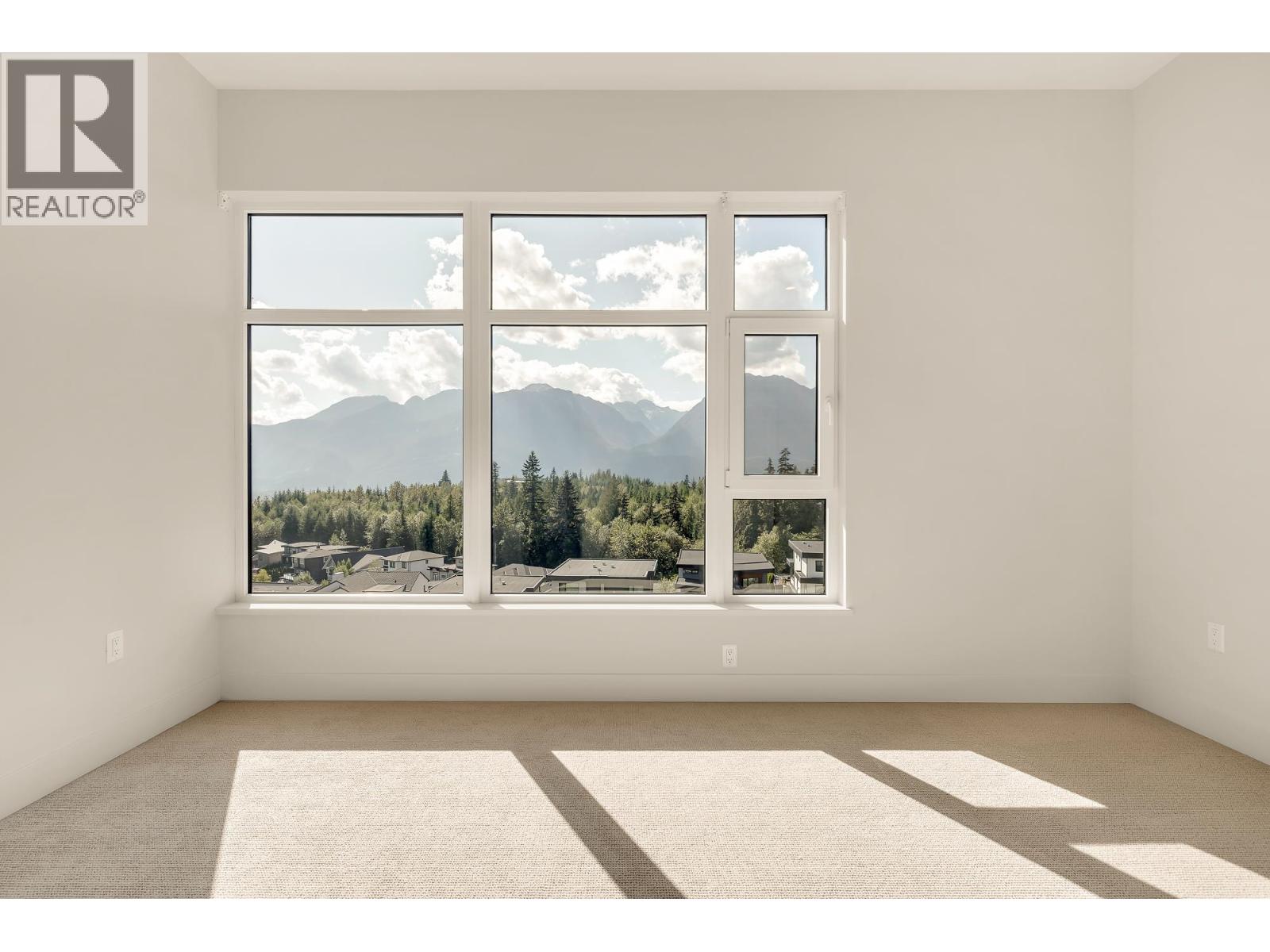 3 3407 MAMQUAM ROAD, Squamish