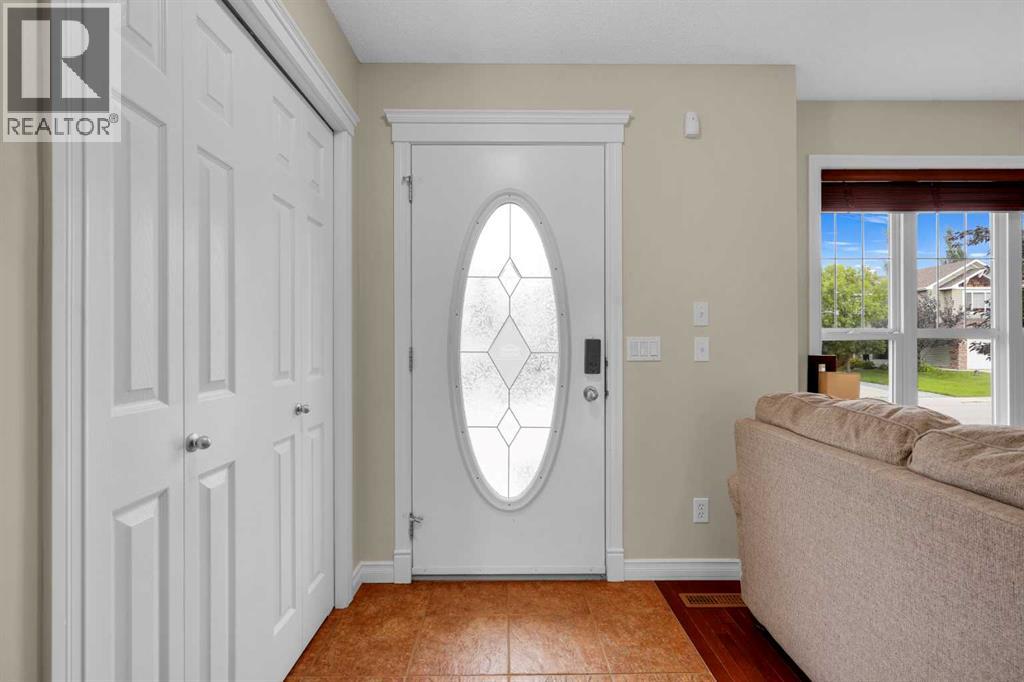 Photo 20 of 169 Crystal Shores Grove, Okotoks AB