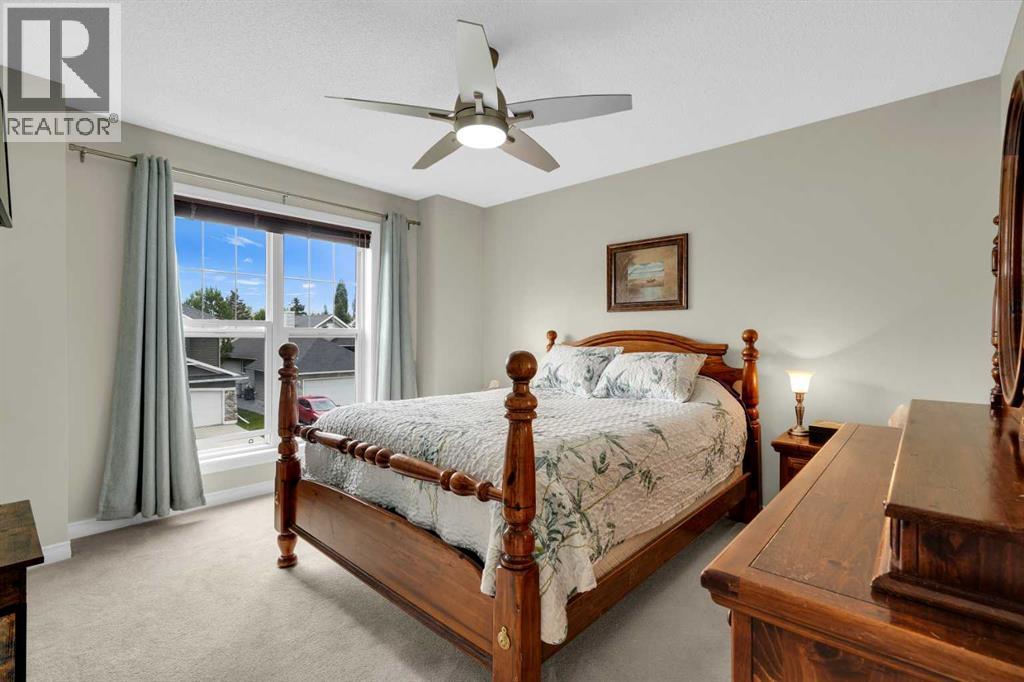 Photo 8 of 169 Crystal Shores Grove, Okotoks AB