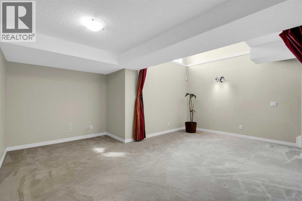 Photo 4 of 169 Crystal Shores Grove, Okotoks AB