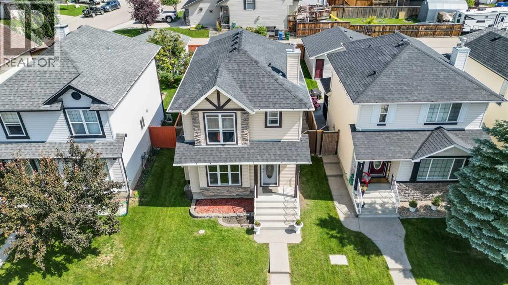 Photo 5 of 169 Crystal Shores Grove, Okotoks AB