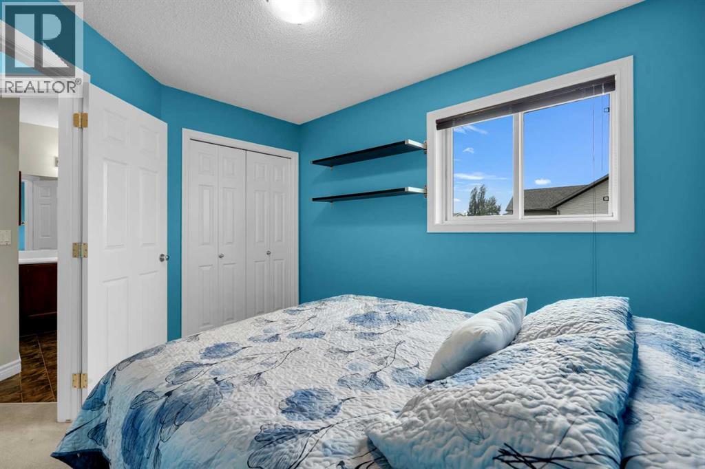 Photo 23 of 169 Crystal Shores Grove, Okotoks AB